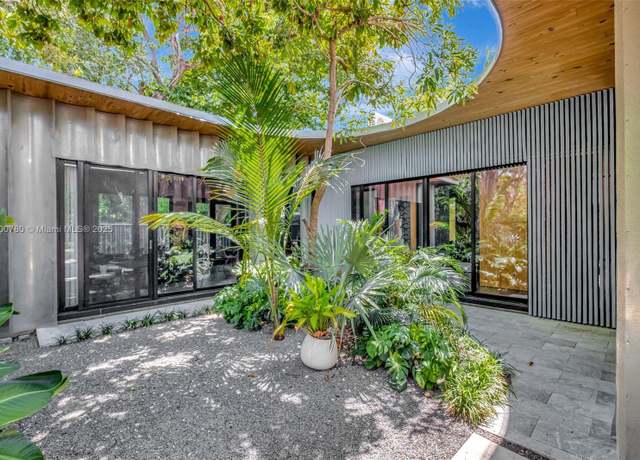 Property at 3642 William Ave, Coconut Grove, FL 33133, 4 beds, 3 baths