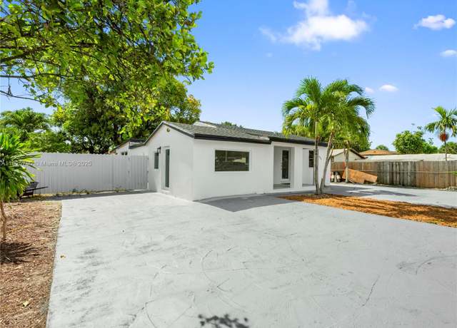 Property at 10321 NW 32nd Pl, Miami, FL 33147, 3 beds, 3 baths