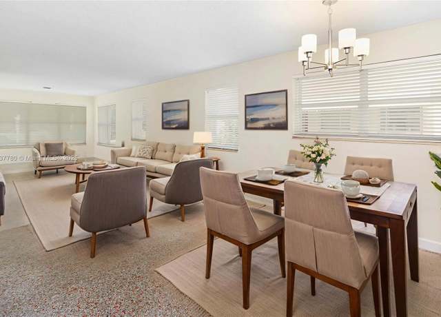 Property at 1643 Jefferson St, Hollywood, FL 33020, 2 beds, 2 baths