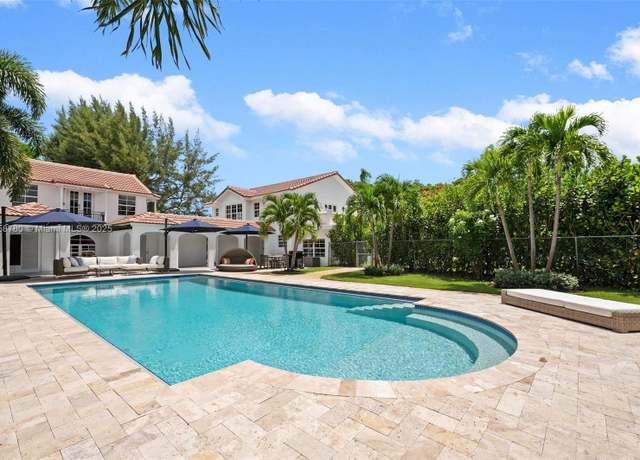 Property at 321 SW 1st Ave, Boynton Beach, FL 33435, 4 beds, 5.5 baths