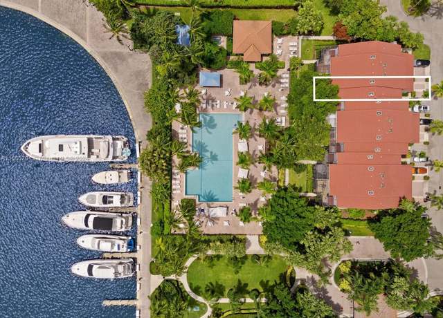 Property at 3602 Yacht Club Dr #405, Aventura, FL 33180, 3 beds, 2.5 baths