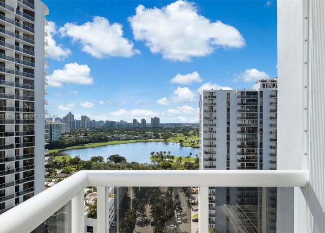 Property at 20505 E Country Club Dr #1938, Aventura, FL 33180, 2 beds, 2 baths