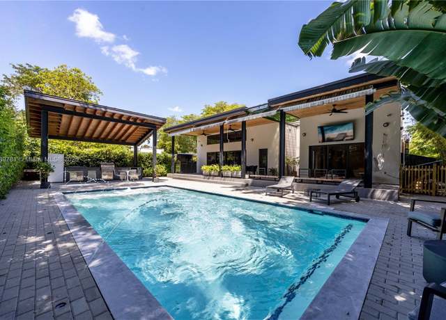 Property at 288 NE 117th St, Miami, FL 33161, 3 beds, 2 baths