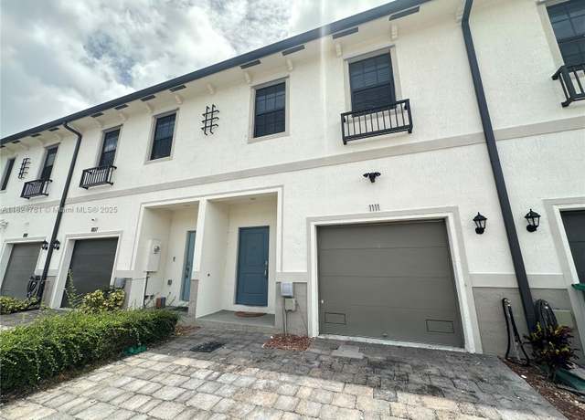 Property at 1111 SW 6th Ct, Florida City, FL 33034, 3 beds, 2.5 baths