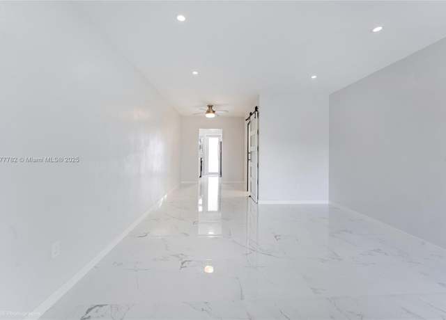 Property at 641 Espanola Way #35, Miami Beach, FL 33139, 1 bath