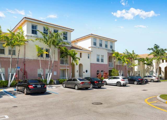 Property at 10022 NW 7th St #206, Miami, FL 33172, 2 beds, 2.5 baths