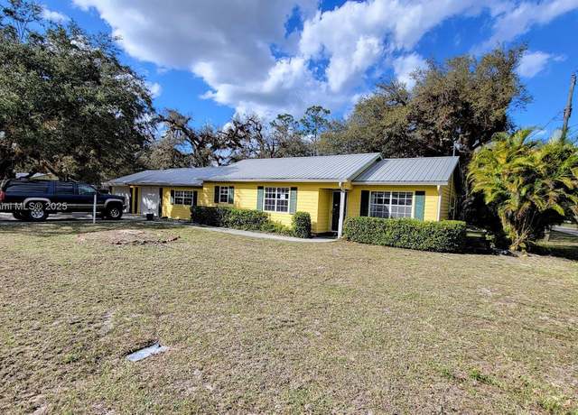 Property at 260 Fraser Ave, La Belle, FL 33935, 2 beds, 2 baths