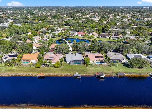 Property at 11340 SW 1st St, Coral Springs, FL 33071, 4 beds, 2.5 baths