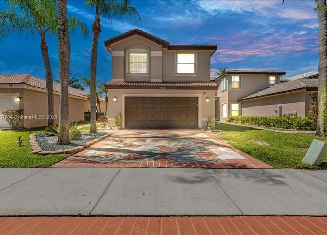 Property at 18018 SW 30th Ct, Miramar, FL 33029, 3 beds, 2.5 baths