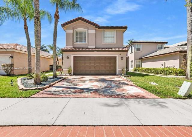 Property at 18018 SW 30th Ct, Miramar, FL 33029, 3 beds, 2.5 baths