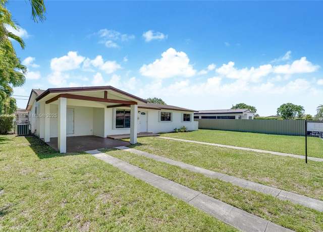 Property at 3521 SW 105th Ct, Miami, FL 33165, 3 beds, 2 baths