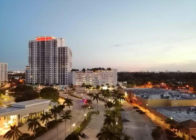 Property at 1720 Harrison St Unit 10F, Hollywood, FL 33020, 1 bath