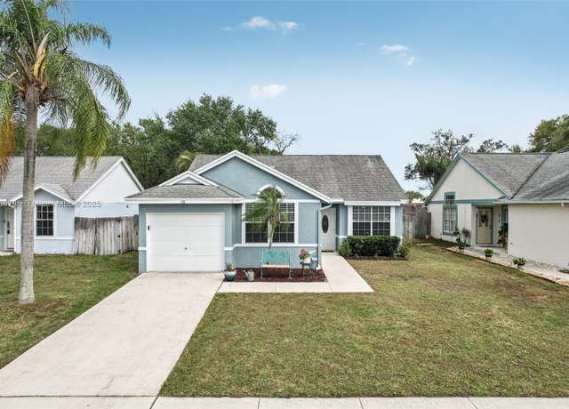 Property at 15 Misty Meadow Dr, Boynton Beach, FL 33436, 3 beds, 2 baths