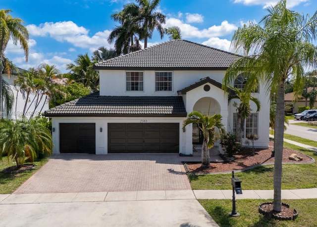 Property at 2383 SW 181st Ter, Miramar, FL 33029, 5 beds, 3.5 baths