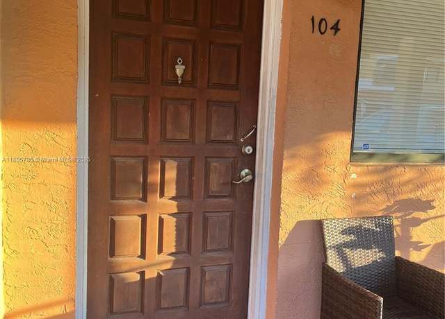 Property at 2740 W 62nd St #104, Hialeah, FL 33016, 2 beds, 2 baths