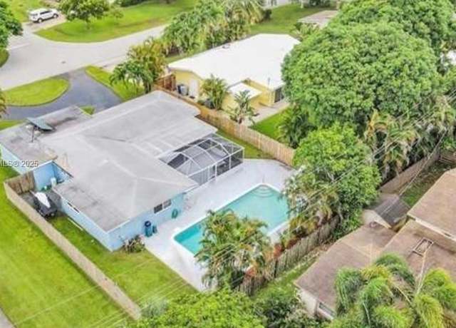 Property at 1601 SW 2nd Ave, Pompano Beach, FL 33060, 3 beds, 2 baths