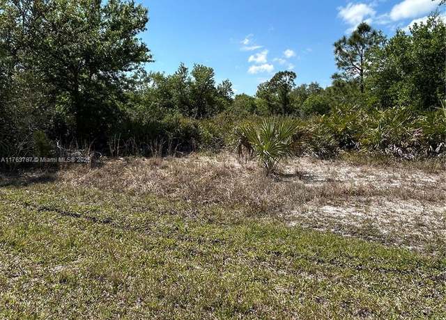 Property at 117 Independence St, Port Charlotte, FL 33954