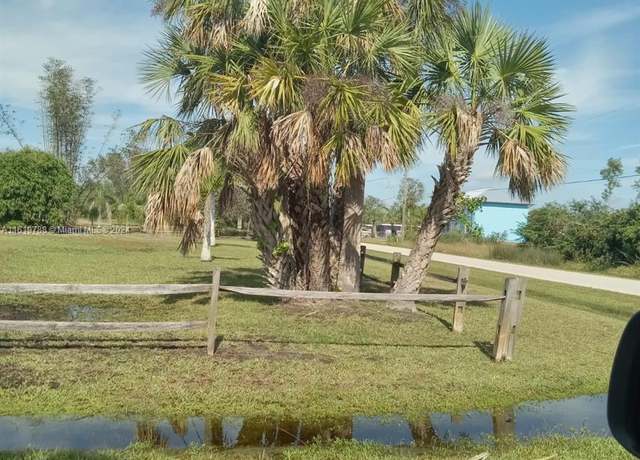 Property at 215 Glenholm Ave, Other City - In The State Of Florida, FL 33950