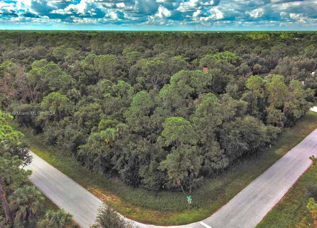 Property at 145 Loftin St, Port Charlotte, FL 33954