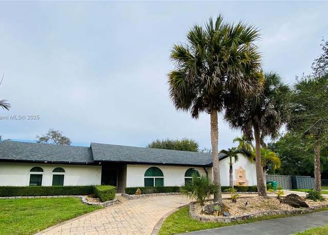 Property at 8701 SW 191st St, Cutler Bay, FL 33157, 4 beds, 2 baths