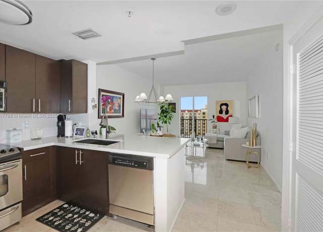 Property at 10 Aragon Ave #919, Coral Gables, FL 33134, 1 bed, 1 bath