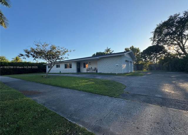Property at 12440 SW 107th Ave, Miami, FL 33176, 3 beds, 2 baths