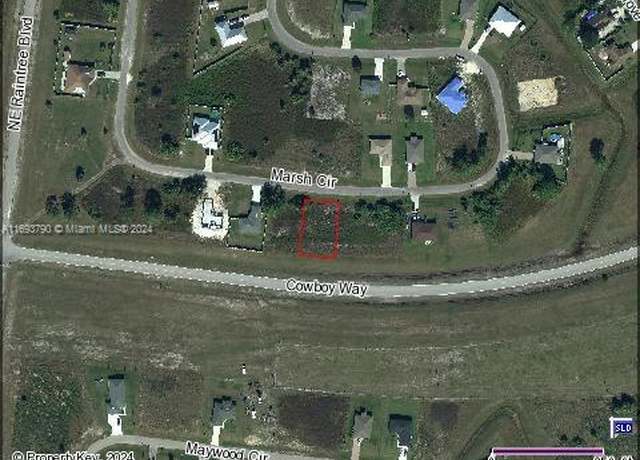 Property at 8039 Marsh Cir, La Belle, FL 33935