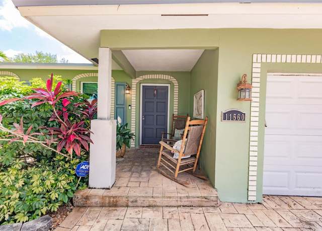 Property at 11560 NW 26th St, Plantation, FL 33323, 3 beds, 2 baths