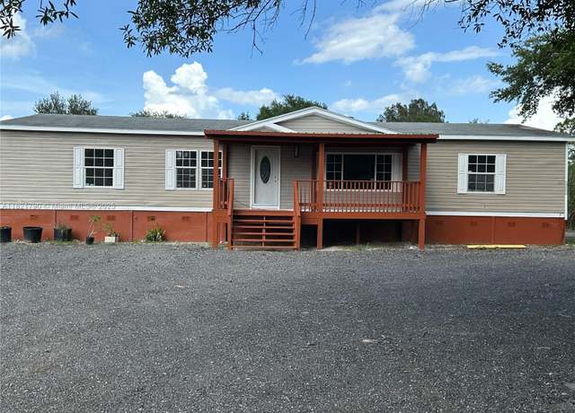 Property at 245 S Olivo, Clewiston, FL 33440, 3 beds, 2 baths