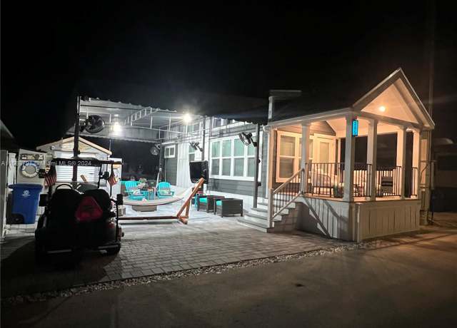 Property at 325 Calusa St Lot #205, Key Largo, FL 33037, 2 beds, 1 bath