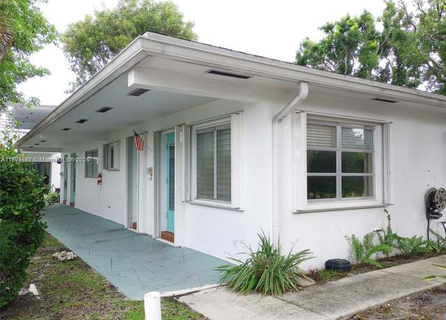 Property at 2141 NE 42nd Ct #99, Lighthouse Point, FL 33064, 1 bed, 1 bath