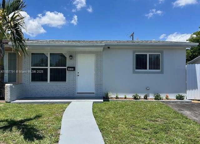 Property at 4123 NW 39th Ave, Lauderdale Lakes, FL 33309, 3 beds, 1 bath