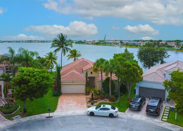 Property at 17018 SW 52nd Ct, Miramar, FL 33027, 3 beds, 2 baths