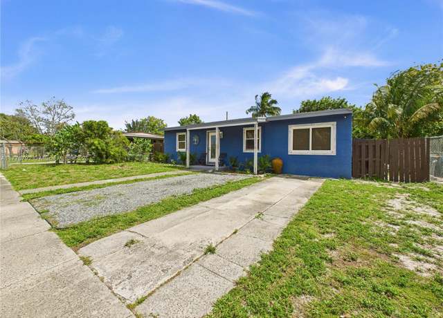 Property at 924 NW 12th St, Fort Lauderdale, FL 33311, 3 beds, 2 baths