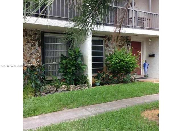 Property at 5215 SW 40th Ave #48, Dania Beach, FL 33314, 2 beds, 2.5 baths
