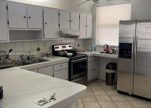 Property at 8429 Forest Hills Dr #206, Coral Springs, FL 33065, 2 beds, 2 baths