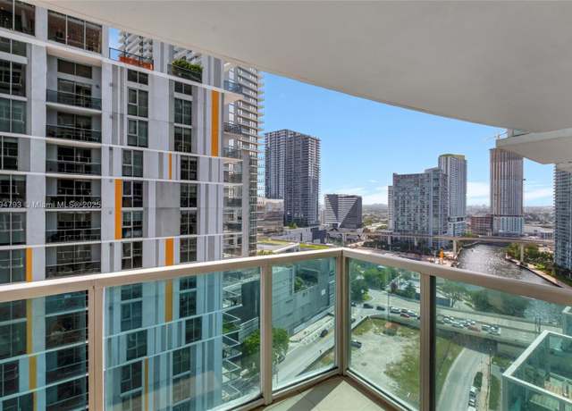 Property at 41 SE 5th St #1210, Miami, FL 33131, 2 beds, 2 baths