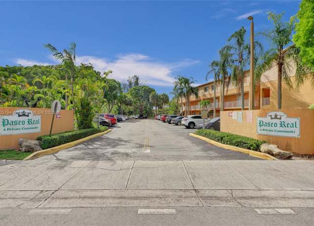 Property at 6205 Kendale Lakes Cir #279, Miami, FL 33183, 3 beds, 2.5 baths