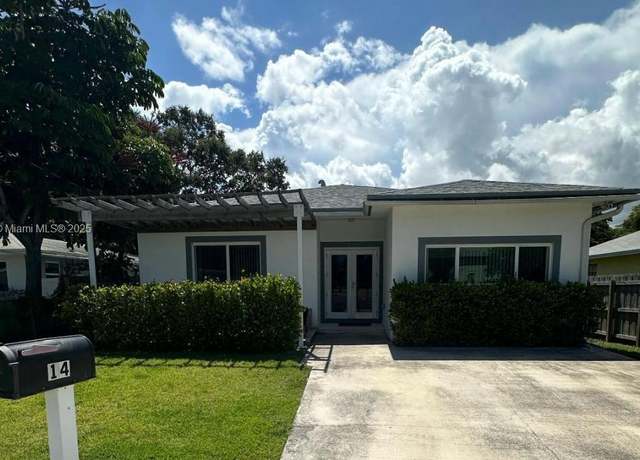 Property at 14 SW 7th Ave, Dania Beach, FL 33004, 3 beds, 2 baths