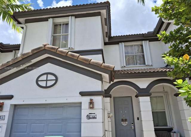 Property at 7848 NW 114th Path, Doral, FL 33178, 3 beds, 2.5 baths