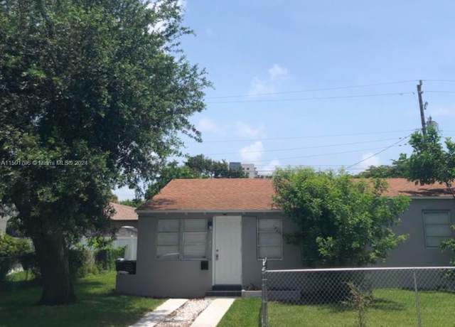 Property at 2129 Monroe Ter, Hollywood, FL 33020, 3 beds, 1 bath