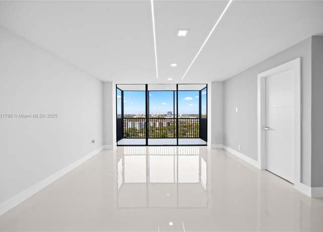 Property at 20379 W Country Club Dr #1631, Aventura, FL 33180, 2 beds, 2 baths
