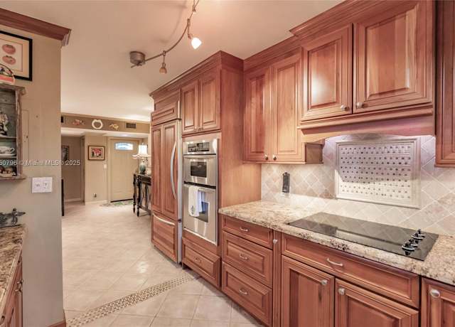 Property at 1698 S Ocean Ln #171, Fort Lauderdale, FL 33316, 2 beds, 2 baths