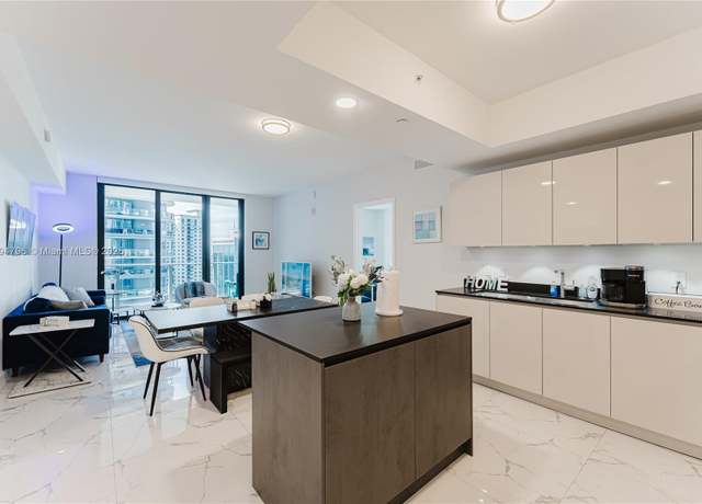 Property at 1010 Brickell Ave #2709, Miami, FL 33131, 2 beds, 2 baths
