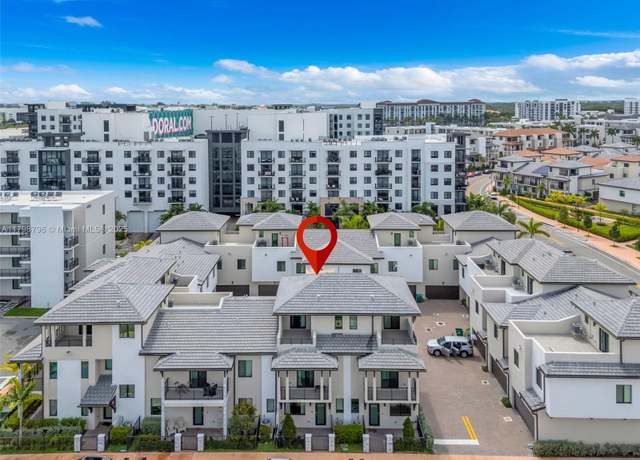 Property at 4233 NW 83rd Path, Doral, FL 33166, 3 beds, 3 baths