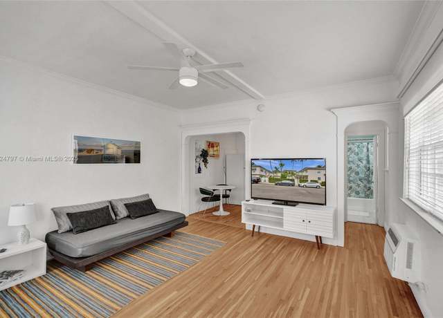 Property at 717 Espanola Way #204, Miami Beach, FL 33139, 1 bath