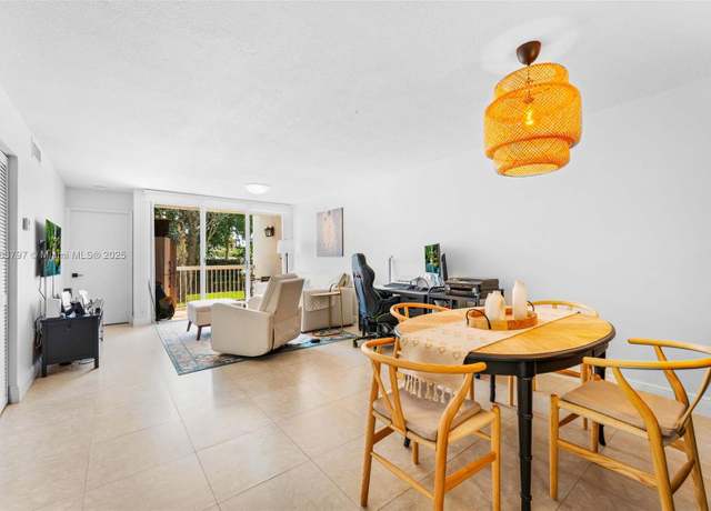 Property at 4681 NW 97th Ct #28, Doral, FL 33178, 1 bed, 1.5 baths