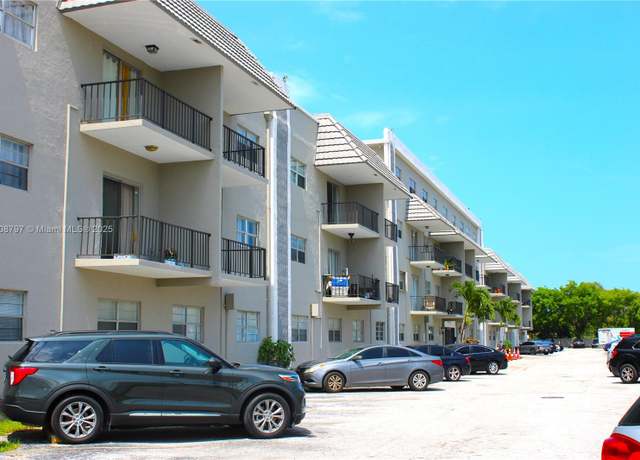 Property at 5100 SW 41st St #214, Pembroke Park, FL 33023, 2 beds, 2 baths