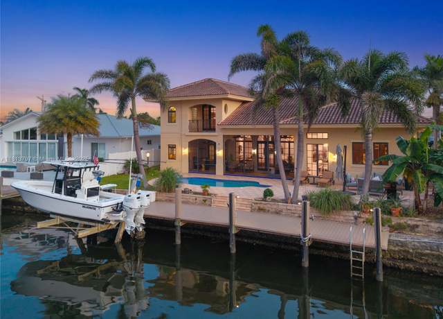 Property at 1437 SE 13th St, Deerfield Beach, FL 33441, 4 beds, 3.5 baths