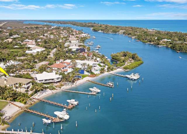 Property at 17571 SE Conch Bar Ave, Jupiter, FL 33469, 4 beds, 5.5 baths